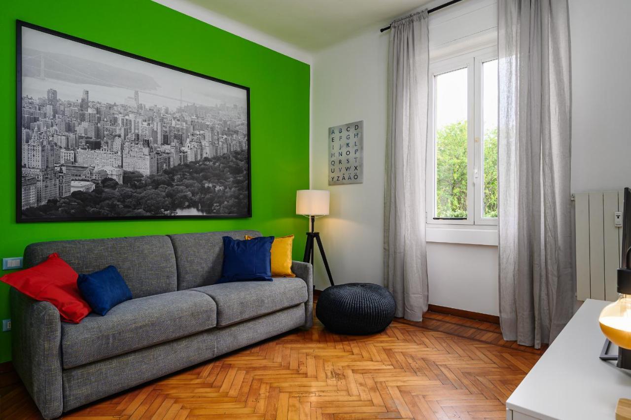 Ennio 8 - Bilocale Cool Apartment Milan Bagian luar foto
